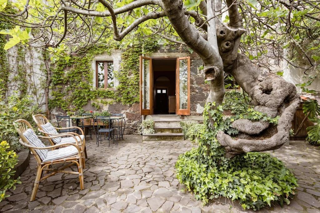 Hotel I Gerani Rossi à Paulilatino Extérieur photo